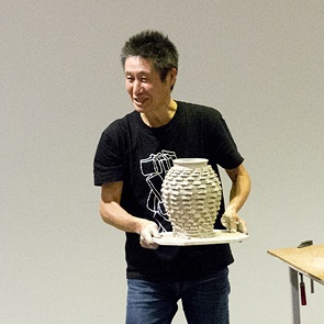 Documentation: Shozo Michikawa. Lecture and ceramic demonstration